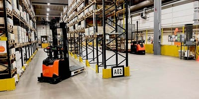 AGV'er kan supplere dine medarbejdere i dagligdagen og varetage en lang række opgaver når der er ubemandet
